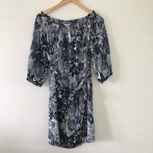 H&M floral off the shoulder tie dress!